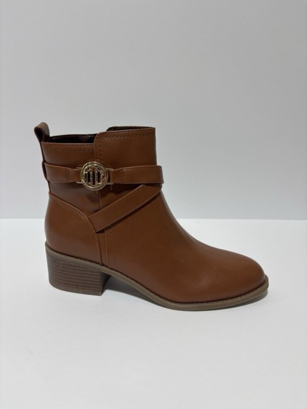 Tommy Hilfiger Women’s Diyana Brown Ankle Booties, Size 8 M